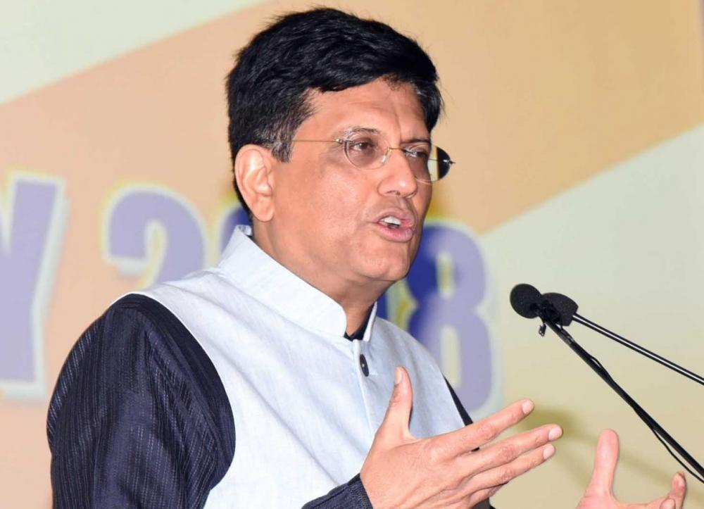 The Weekend Leader - 'Dream big, aim high', Commerce Minister's mantra to youth